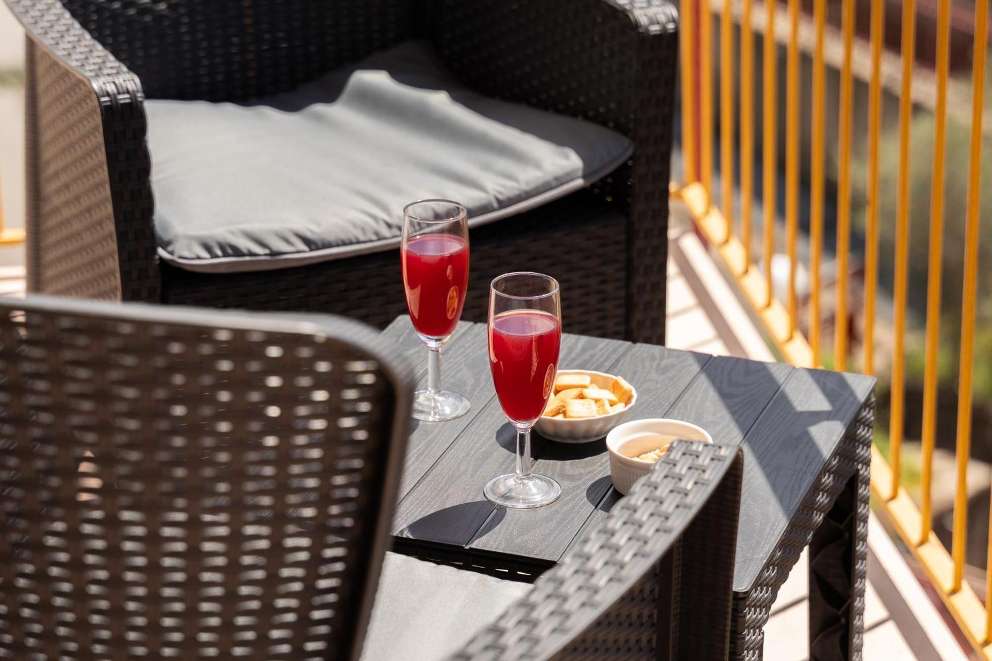 Mifra Suites Sorrento Exteriör bild